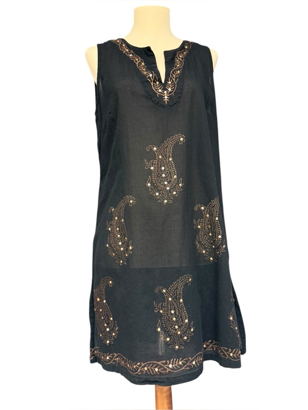 Peppermint Bay Black Embroidered Sleeveless Tunic Dress Medium Beach Cover up